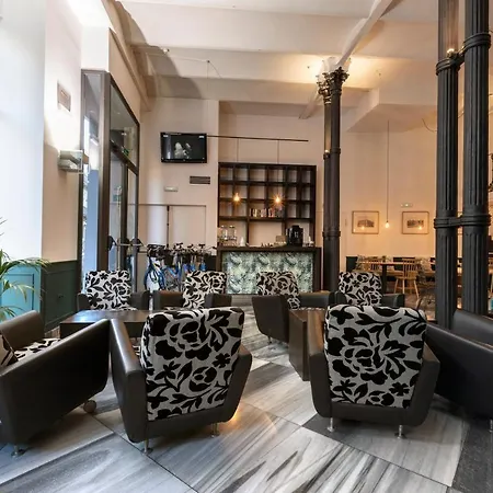 Hotel Petit Palace Plaza De La Reina Walencja