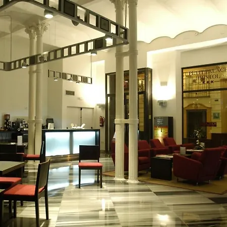Petit Palace Plaza De La Reina Hotel Walencja