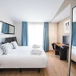 Petit Palace Plaza De La Reina Szálloda 3*