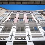 Petit Palace Plaza De La Reina Szálloda 3*