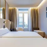 Petit Palace Plaza De La Reina Szálloda Valencia