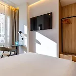Petit Palace Plaza De La Reina Szálloda 3*