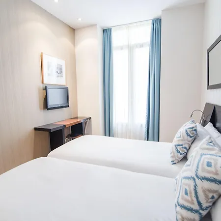 Petit Palace Plaza De La Reina 3* Valencia