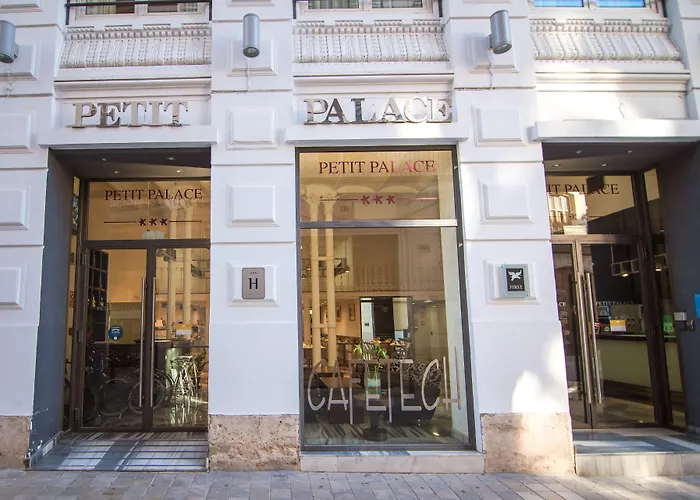 Petit Palace Plaza De La Reina Hotell Valencia