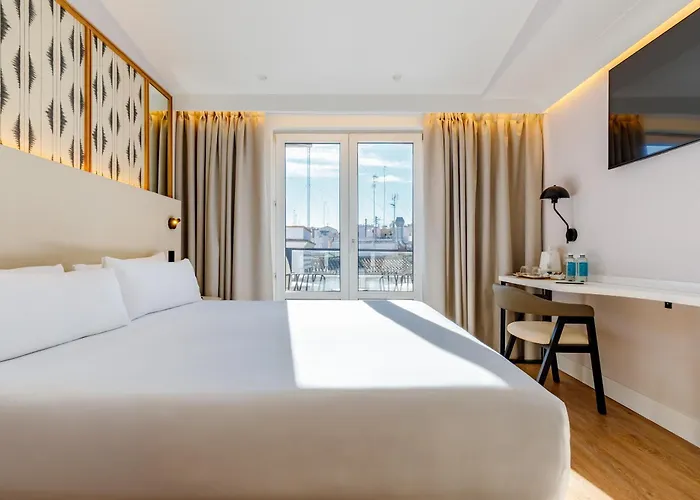 Petit Palace Plaza De La Reina Hotell